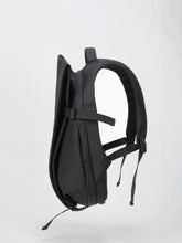Load image into Gallery viewer, BACKPACKS ISAR SMALL ECOYARN - BLACK