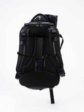 Load image into Gallery viewer, BACKPACKS ISAR M RAVEN - BLACK