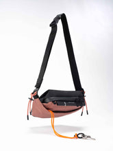 Load image into Gallery viewer, SATCHEL & CROSS BODY ISARAU S FLEMMING - GOLD ROSE