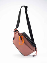 Load image into Gallery viewer, SATCHEL & CROSS BODY ISARAU S FLEMMING - GOLD ROSE
