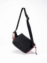 Load image into Gallery viewer, SATCHEL & CROSS BODY ISARAU S FLEMMING - GOLD ROSE