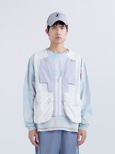 Load image into Gallery viewer, COASTAL POCKET VEST - CLEAR GREY