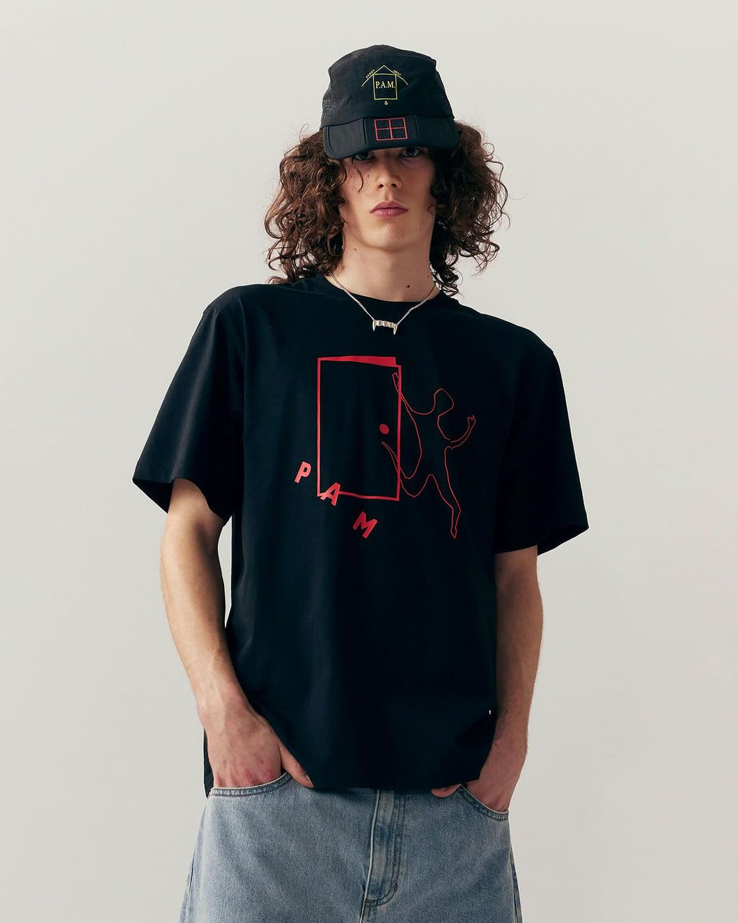 OPEN DOOR SS TEE - BLACK