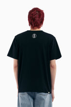 Load image into Gallery viewer, WATCH IT CHASE IT SS TEE - BLACK
