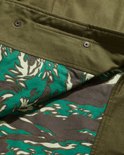 Load image into Gallery viewer, MAHA WARHOL DOLLAR M65 JACKET - OLIVE
