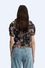 Load image into Gallery viewer, WALKING ON FLOWERS GATHER POLO TOP - BLUSH DRAB
