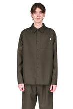 Load image into Gallery viewer, TAILORED BUTTON UP LONGSLEEVE - OLIVE
