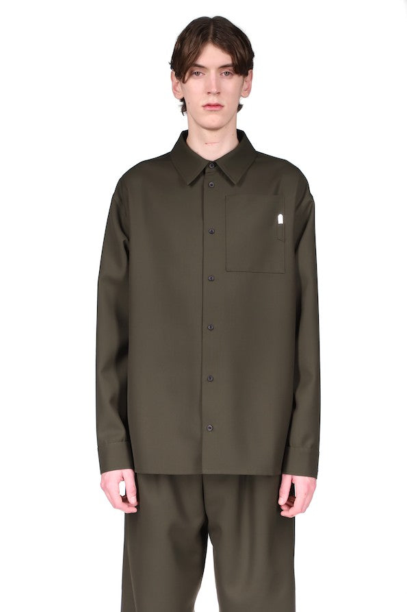 TAILORED BUTTON UP LONGSLEEVE - OLIVE