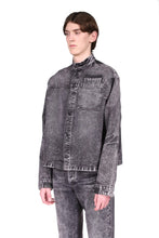 Load image into Gallery viewer, MOON WASH SHIRT - BLACK
