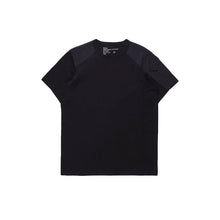 Load image into Gallery viewer, TECH TRAVEL T-SHIRT - BLACK
